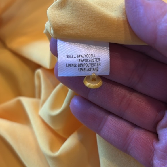 ANTONIO MELANI NWT Size M Yellow Relaxed Fit Balloon Sleeves Dressy Blouse - Picture 12 of 12